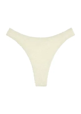 Capri Thong - Ivory Crinkle