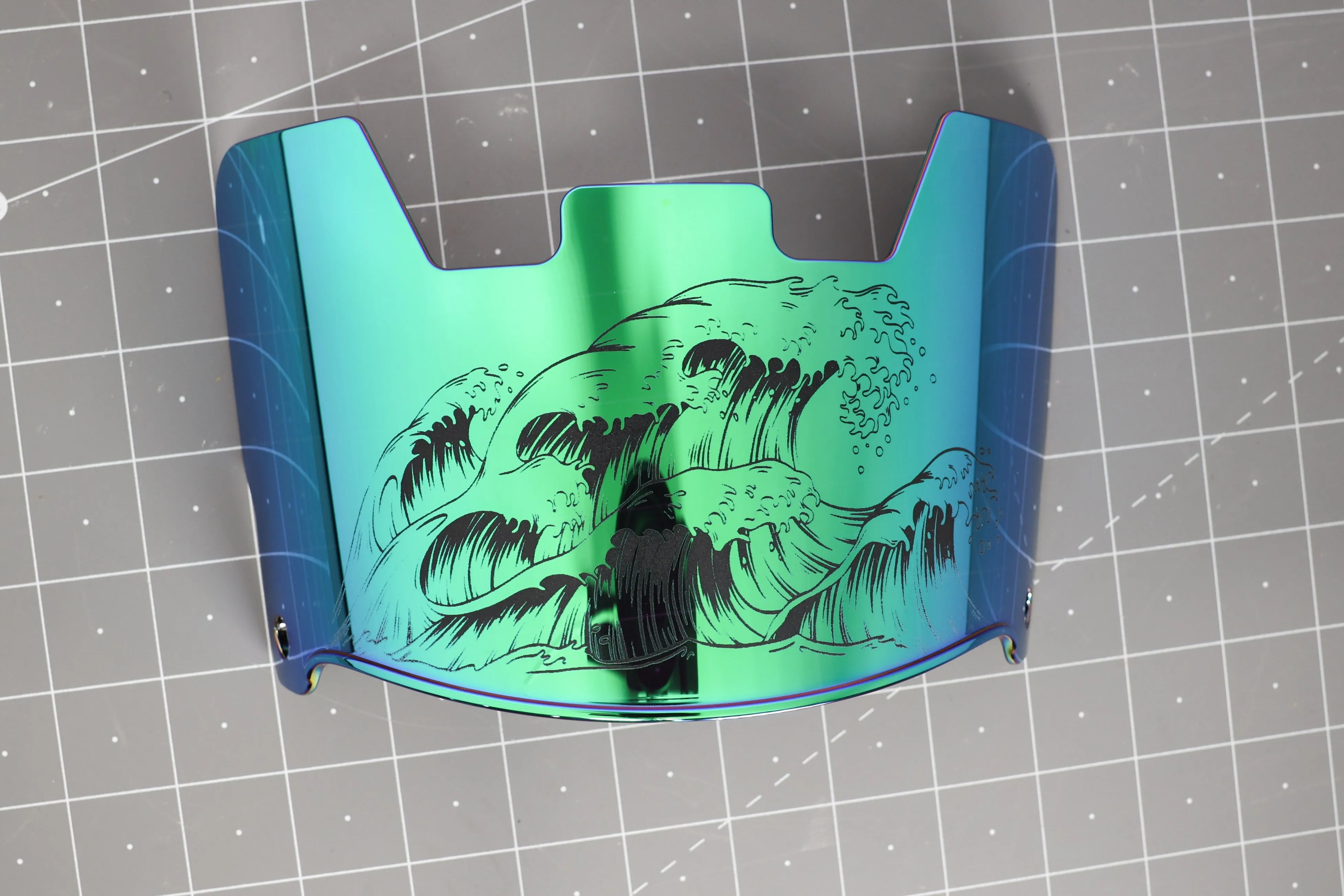 Designer Etched Visor - Tidal Wave