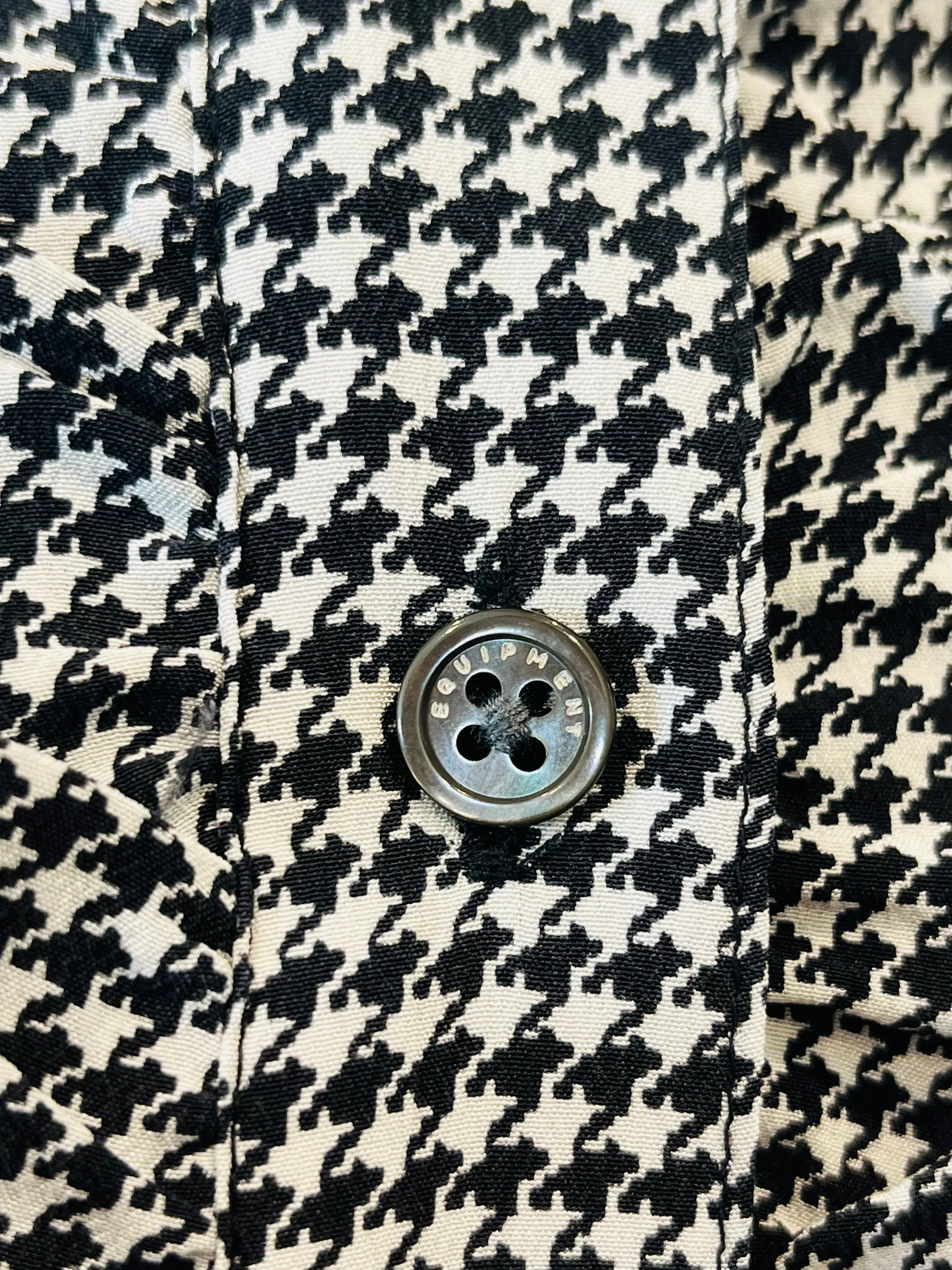 Equipment Houndstooth Silk Shirt. Size XS