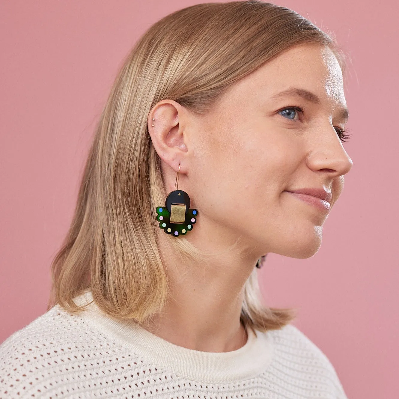 Mabel Dot Earrings - Tortoise Green