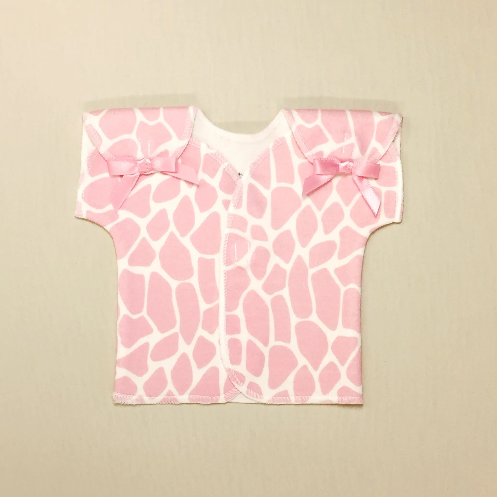 NICU Friendly T-Shirt Giraffe Pink