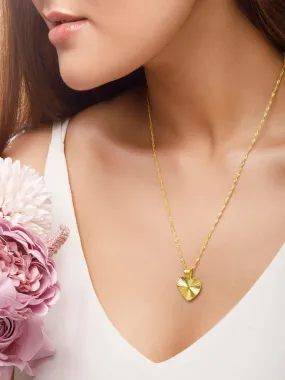 Rubans Voguish 18K Gold Plated Stainless Steel Waterproof Chain With Heart Shape Pendant.