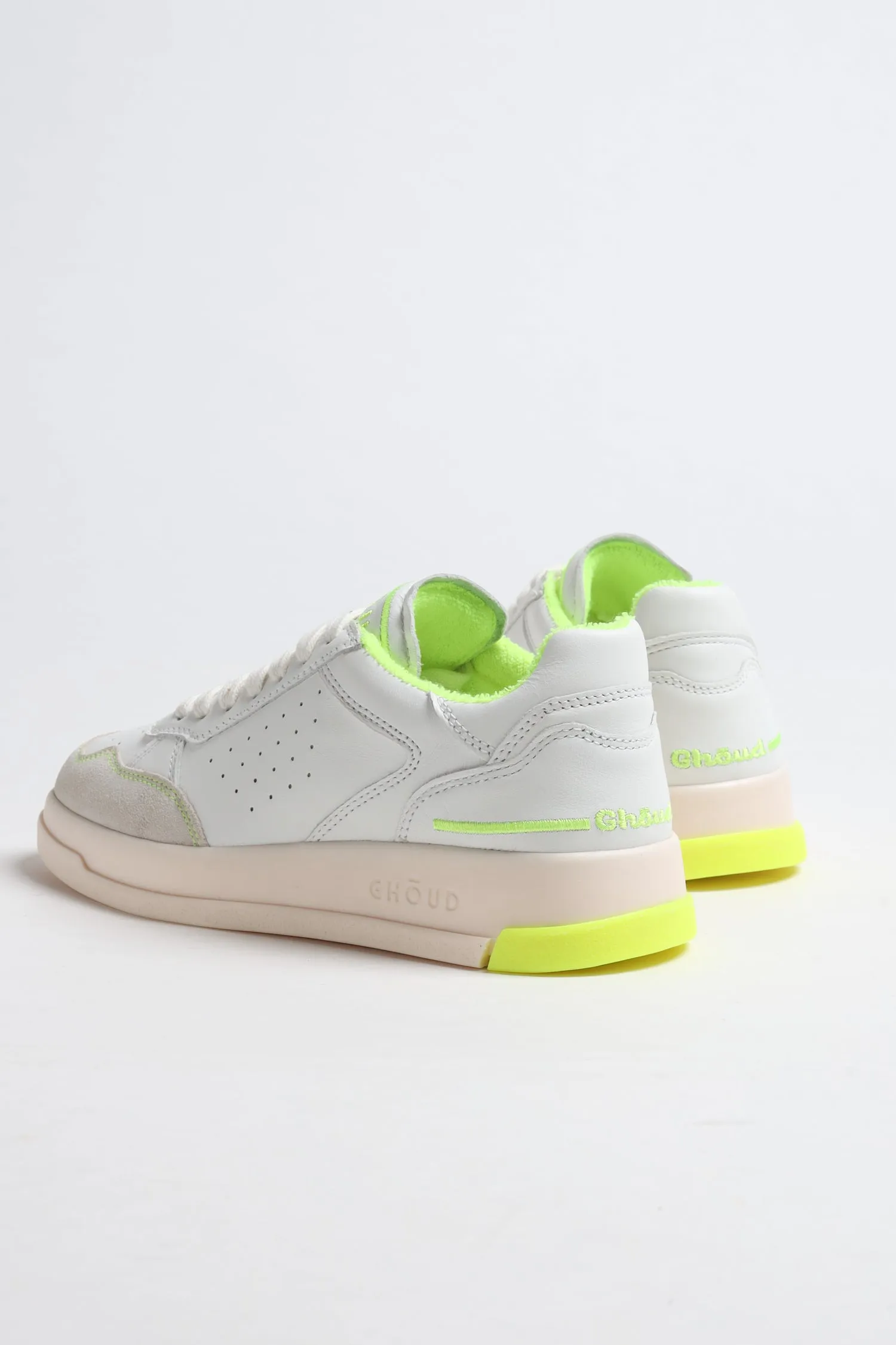 Sneaker Tweener in White/Yellow